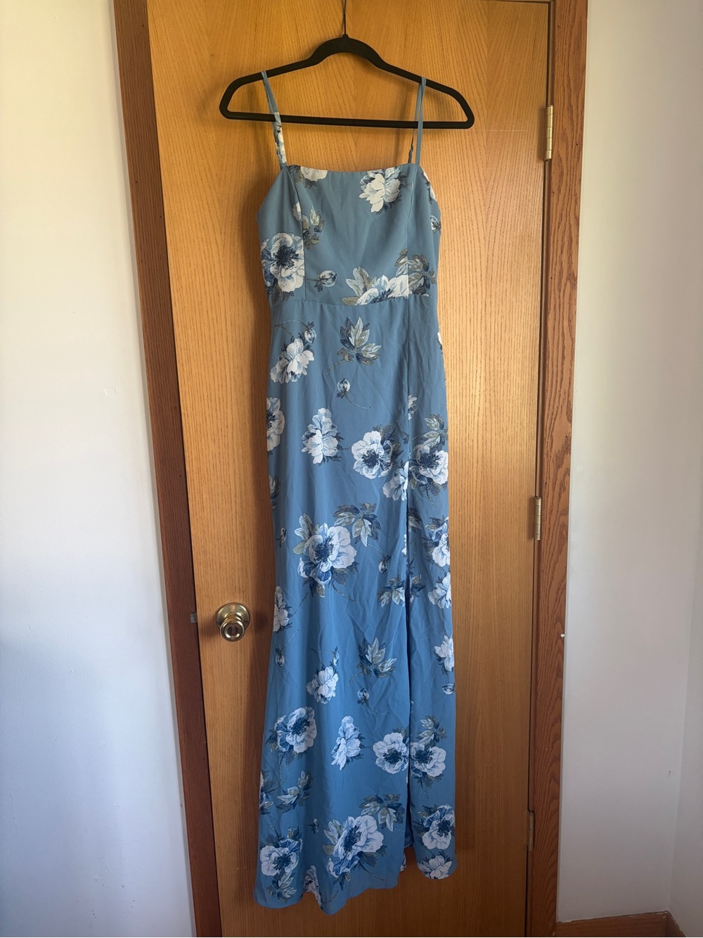 Lulus Blue Floral Spaghetti-Strap Maxi Dress
